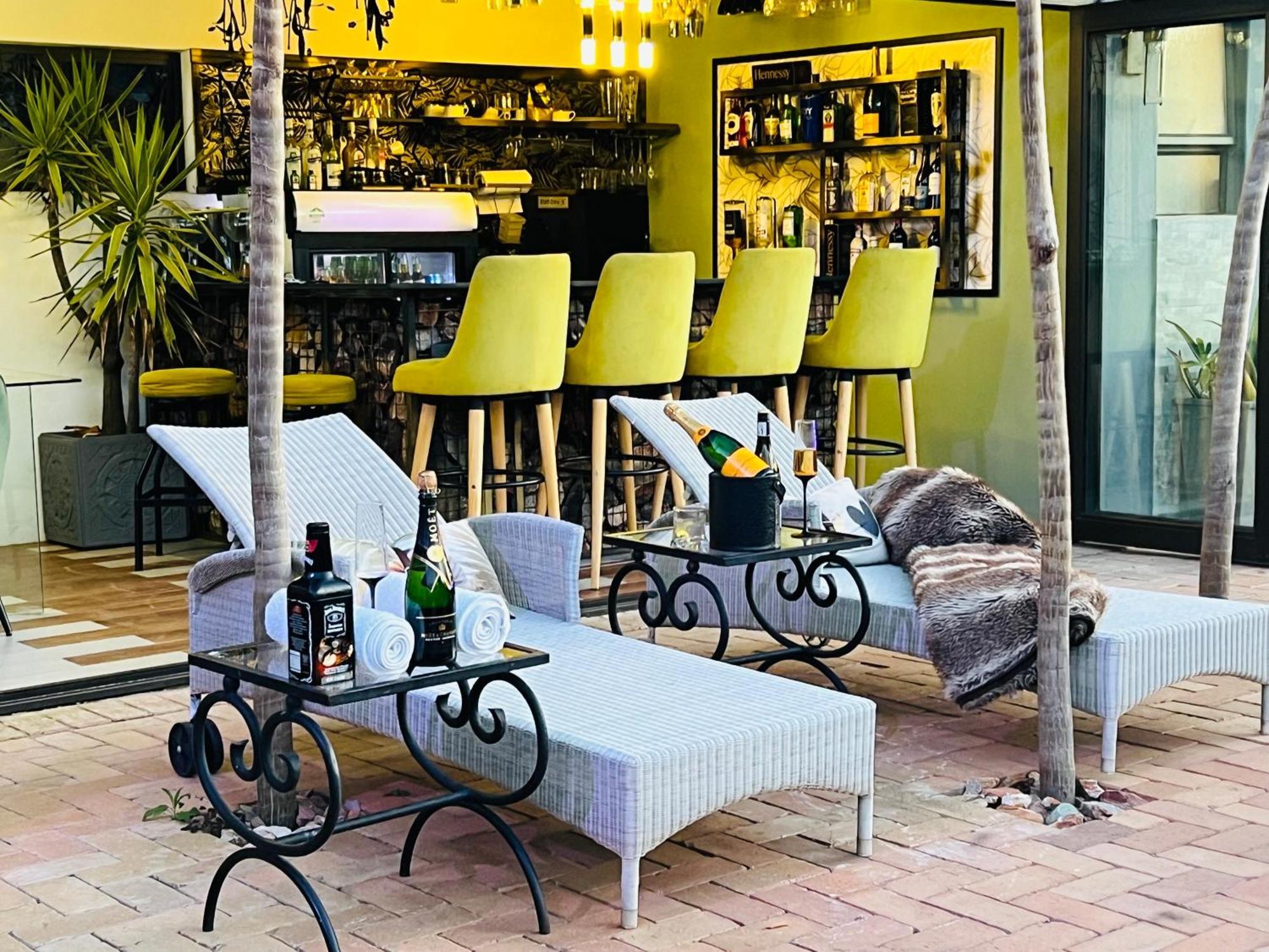 24 On Basil Boutique Luxury Hotel Johannesburg Exterior photo